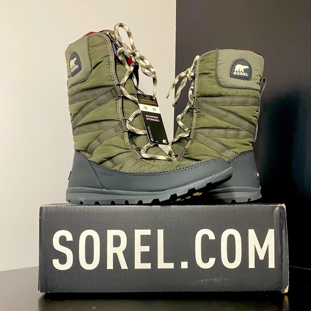 Sorel “Whitney” Casual Boots Sz 9 NEW!